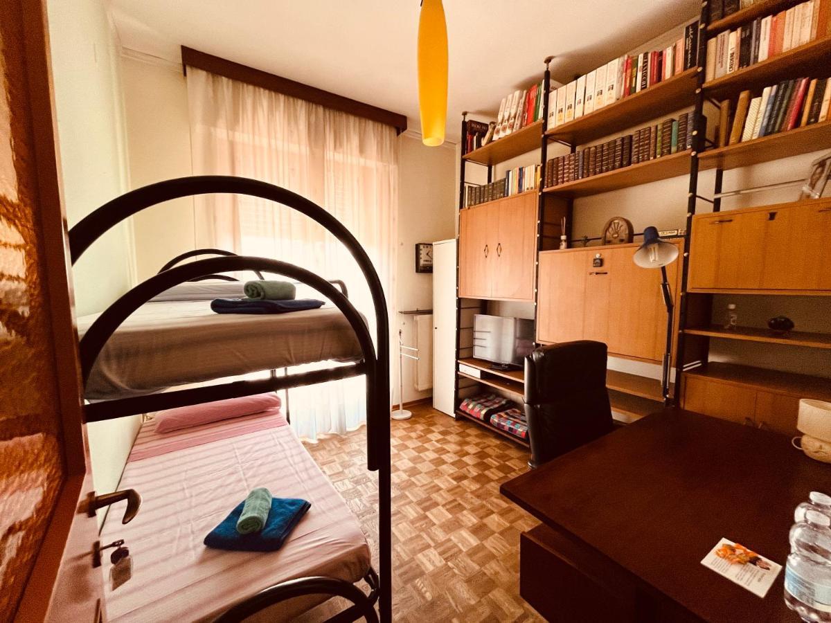 Affittacamere Umberto&Marisa Φολίνιο Εξωτερικό φωτογραφία